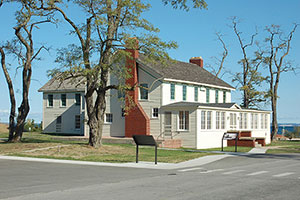 Historic Sleeping Bear Inn